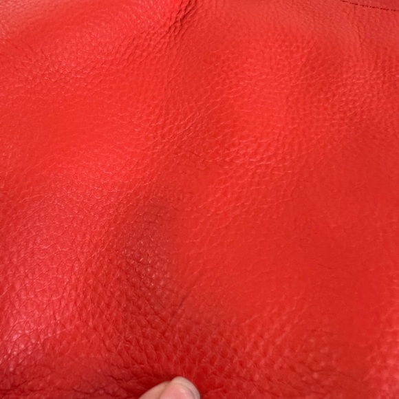 Tory Burch Marion Red/Orange Slouchy Tote w/Dust Bag - Picture 7 of 16